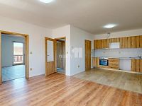 Pronájem bytové jednotky 3+kk, 80m2, Senožaty, okres Pelhřimov  - 2