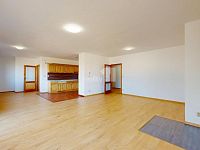 Pronájem bytové jednotky 4+kk, 170m2, Senožaty, okres Pelhřimov  - 2