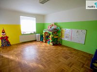 Pronájem, mateřská škola, rodinné či mateřské centrum - poradna, 186 m2, ulice Srdínkova, Hradec Králové - 9