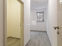 Pronájem bytu 3+kk, 96 m2 + 116 m2 terasa, Praha 8 - 5