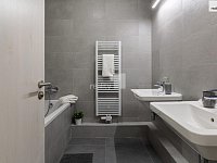 Pronájem bytu 3+kk, 96 m2 + 116 m2 terasa, Praha 8 - 7