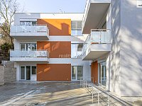 Pronájem bytu 3+kk, 96 m2 + 116 m2 terasa, Praha 8 - 9
