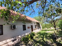 Prodej, chalupa 3+kk, 75 m2, Pečky - Velké Chvalovice - 29