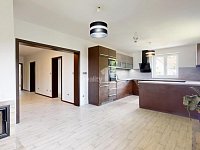 Prodej rodinného domu 5+kk, plocha 230m2, pozemek 1153m2, Komorovice, Humpolec - 18