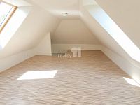 Nezařízený byt 2+kk, 64 m2 v Praze 9  ul. Českobrodská - 2