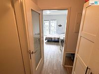 Prodej bytu 1+kk/S/G, 25 m2, novostavba, Praha  - 12