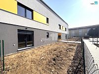 Pronájem bytu 1+kk/Z, 35 m2, novostavba, nezařízený, Dobřichovice - 8