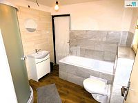Na prodej řadový rodinný dům 3+1, 120 m2, pozemek 293 m2 v obci Kařez - 16