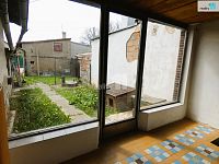 Na prodej řadový rodinný dům 3+1, 120 m2, pozemek 293 m2 v obci Kařez - 2