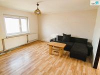 Na prodej řadový rodinný dům 3+1, 120 m2, pozemek 293 m2 v obci Kařez - 7