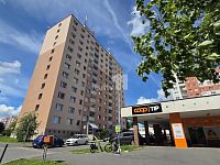 Byt 3+1 s lodžií v OV ve čtvrti Bolevec v Plzni.