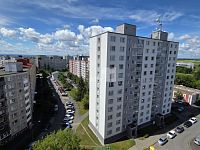 Byt 3+1 s lodžií v OV ve čtvrti Bolevec v Plzni. - 18