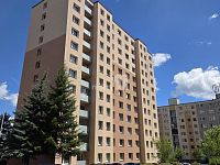 Byt 3+1 s lodžií v OV ve čtvrti Bolevec v Plzni. - 23