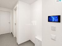 Nový byt 2+kk, 51,2 m² + lodžie 5,7 m² + sklep 5,9 m2, novostavba Skanska | Praha 12 Modřany - chodba 
