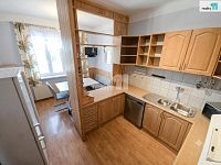 Pronájem bytu 3+1, 97 m2, Pod Třebešínem, Praha - 6