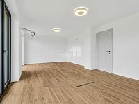 Moderní architektura, chytré technologie a klid na okraji lesa, Dům 4+kk,  Vysoký Újezd - 16