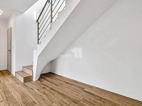 Moderní architektura, chytré technologie a klid na okraji lesa, Dům 4+kk,  Vysoký Újezd - 17