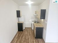 Prodej bytu 2+kk, 41 m² – Praha 4, Lhotka, ulice Novodvorská - 8
