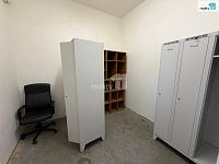 Pronájem skladových / obchodních prostor 360 m² – Česká Lípa, ul. Okružní - 11