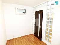 K pronájmu zrekonstruovaný byt 2+kk, 47 m2, Nekvasilova, Praha 8 – Karlín - 5