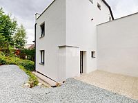 Moderní bydlení/rekreace v apartmánu s terasou v malebné Obci Želiv