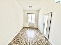 Byt 2+kk/T, 35m2 v Praze 9 ul. Českobrodská - ložnice