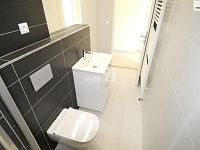 Pronájem moderního bytu 2+kk, 50 m2, cihla, nezařízený, Praha - Modřany - 11