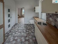 Pronájem, byt 2+1, 60 m2, se zahradou, Karlovy Vary, ul. K Linhartu - 4
