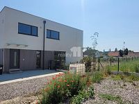  Pronájem zařízeného RD 4+kk/T, 119m2, s pozemkem 355m2, Kladno část Dubí - 19