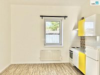 Byt 2+kk/T, 35m2 v Praze 9 ul. Českobrodská - 18