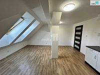 Mezonetový byt 3+kk, 65 m2 v Praze 9  ul. Českobrodská - 14
