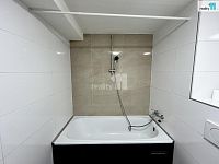 Mezonetový byt 3+kk, 65 m2 v Praze 9  ul. Českobrodská - 8