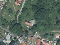 Prodej domu s velkou zahradou ve městě Chodov u K. Varů.Preodej - 26