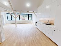 Pronájem komerčních prostor 151m2, Tylova, Pelhřimov