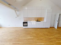 Pronájem komerčních prostor 151m2, Tylova, Pelhřimov - 6