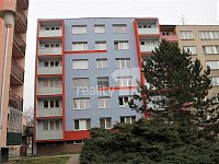 prodej bytu v os. vl. 2+1 63 m2, s balkónem, Arbesova ul. - 12