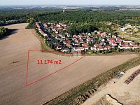 Prodej pozemku – pole, 11 174 m2, Květnice (Praha–východ)