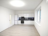 Pronájem moderního bytu 2+kk, 52 m2, cihla, nezařízený, Praha - Modřany