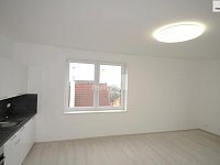 Pronájem moderního bytu 2+kk, 50 m2, cihla, nezařízený, Praha - Modřany - 2
