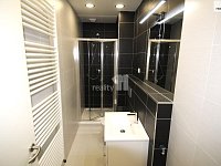Pronájem moderního bytu 2+kk, 50 m2, cihla, nezařízený, Praha - Modřany - 9