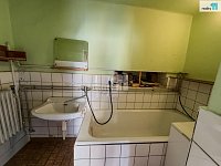 Prodej, rodinný dům se zahradou, Město Touškov, ul. Malesická - 16