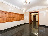 Výjimečný designový ve Vršovicích byt 3+kk s balkonem v blízkosti Grébovky - 28