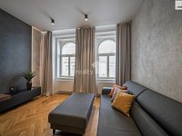 Výjimečný designový ve Vršovicích byt 3+kk s balkonem v blízkosti Grébovky - 6