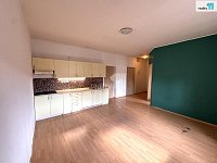 Pronájem bytu 2+kk, 37 m2, nezařízený, Beroun - 2