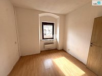 Pronájem bytu 2+kk, 37 m2, nezařízený, Beroun - 7