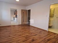 Pronájem bytu 2+1, 60 m2, Ptice Praha-západ