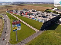 Mezonetový byt 3+kk v Praze 6 - Ruzyně ul. Drnovská - nákupní centrum 