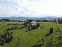 Výjimečné horské bydlení v Krkonoších – novostavba 3+kk s terasou, zahradou a garáží - 7