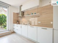 2+kk o rozloze 56 m2, plus terasa a  zahrada, P5 Smíchov - 16