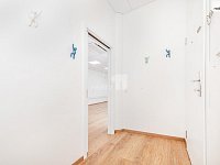 Pronájem světlé kanceláře 46 m² s možností garážového stání, Praha 10 – Vršovice - 16